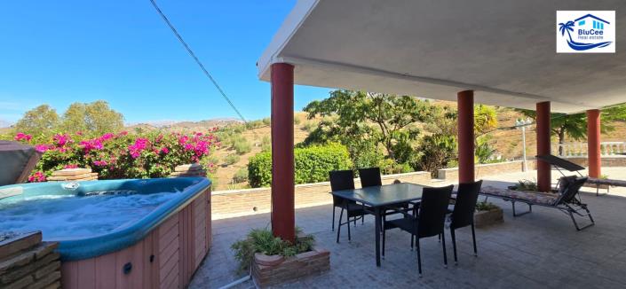 Image No.33-3 Bed Villa for sale