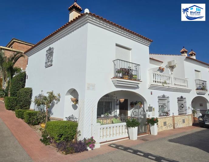 Image No.41-3 Bed Townhouse for sale