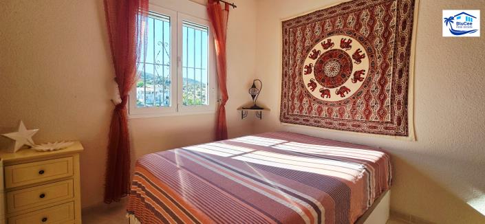 Image No.26-3 Bed Chalet for sale