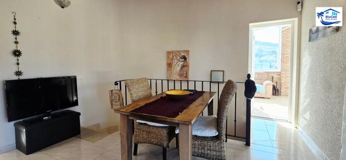 Image No.19-3 Bed Chalet for sale