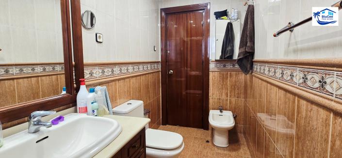 Image No.23-4 Bed Apartment for sale