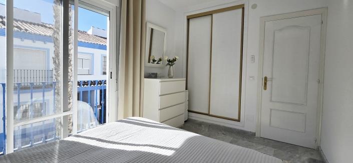 Image No.16-3 Bed Semi-Detached for sale