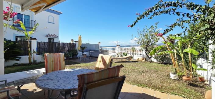 Image No.26-3 Bed Semi-Detached for sale