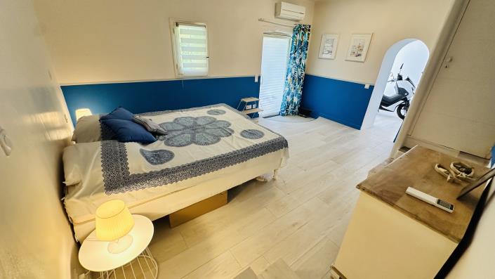 Image No.9-3 Bed Village House for sale