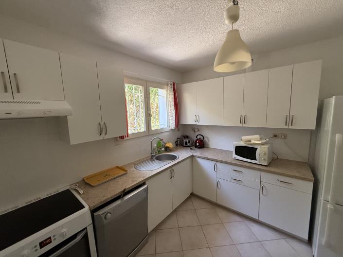 Image No.2-3 Bed House for sale