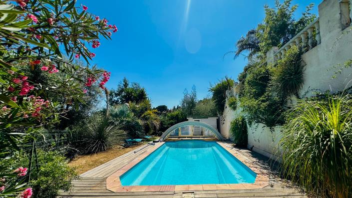 Image No.3-3 Bed Villa for sale