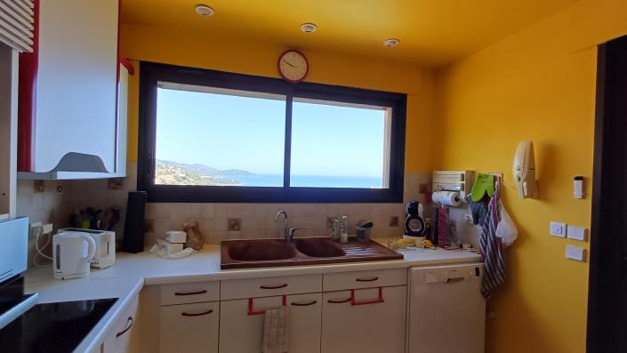 Image No.5-2 Bed Villa for sale