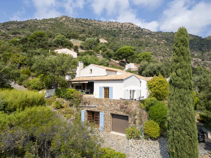 Image No.1-3 Bed Villa for sale