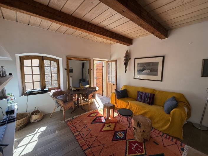 Image No.7-1 Bed Village House for sale