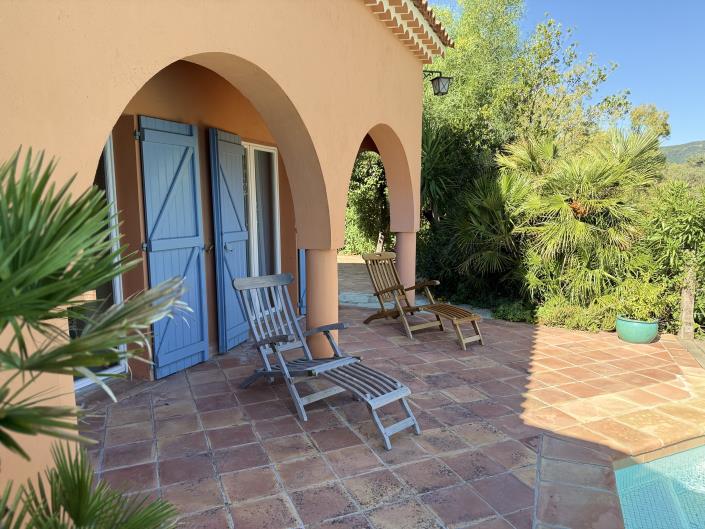 Image No.3-5 Bed Villa for sale