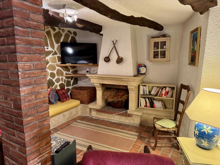 Image No.2-2 Bed Village House for sale