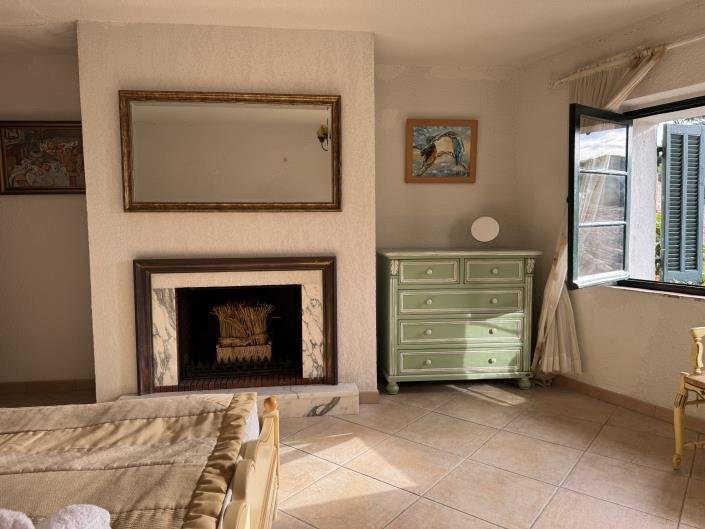 Image No.11-2 Bed Village House for sale