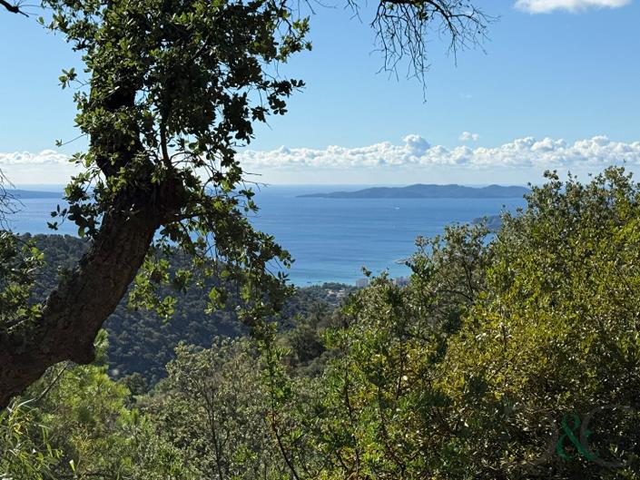 Image No.2-2 Bed Bungalow for sale