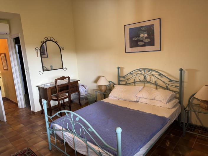 Image No.10-4 Bed Villa for sale