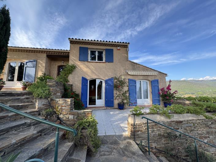 Image No.3-4 Bed Villa for sale