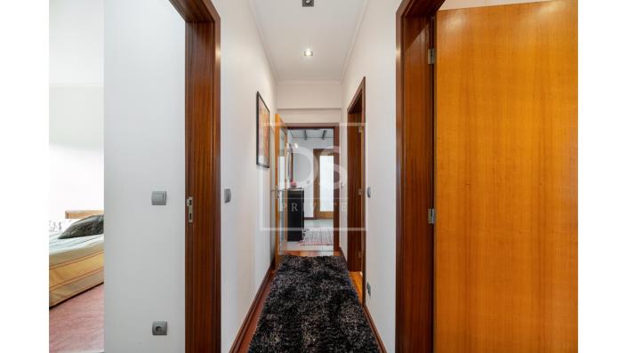 Image No.13-3 Bed House for sale