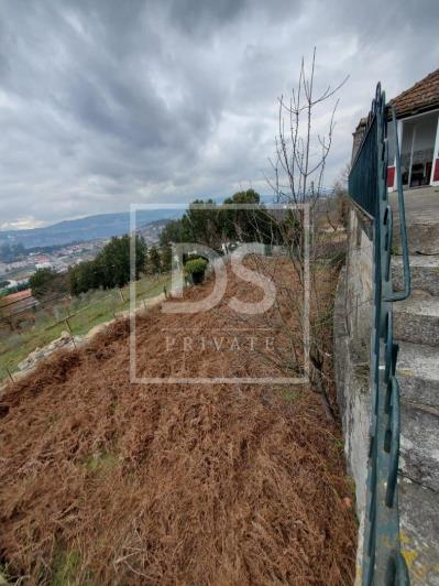 Image No.25-5 Bed Farmhouse for sale