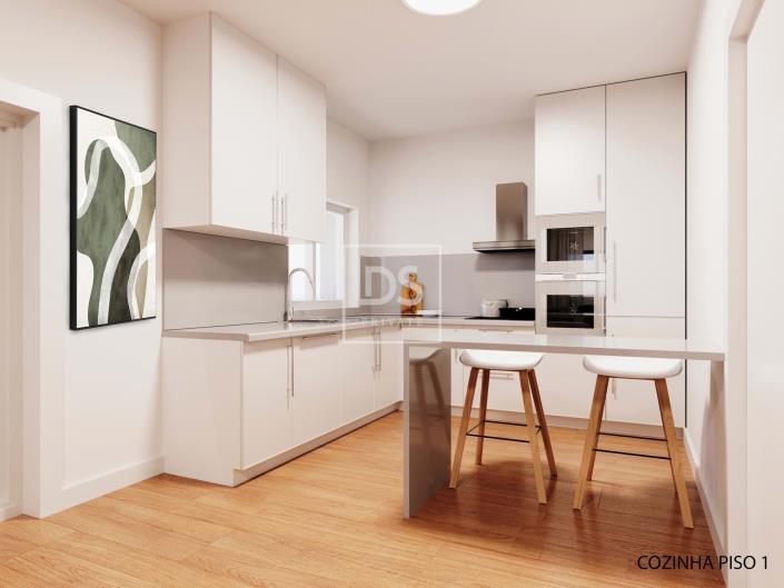 Image No.1-3 Bed Apartment for sale