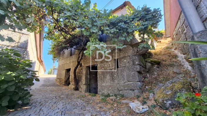 Image No.1-Country House for sale
