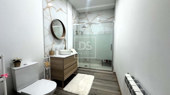 Image No.26-4 Bed House for sale