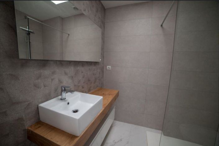 Image No.10-3 Bed Villa for sale