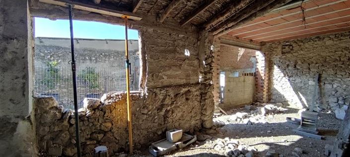 Image No.10-8 Bed Finca for sale