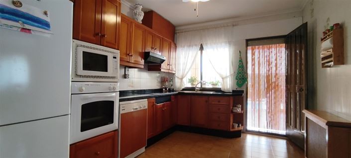 Image No.9-6 Bed Villa for sale