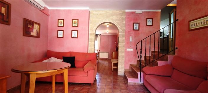 Image No.3-6 Bed Townhouse for sale