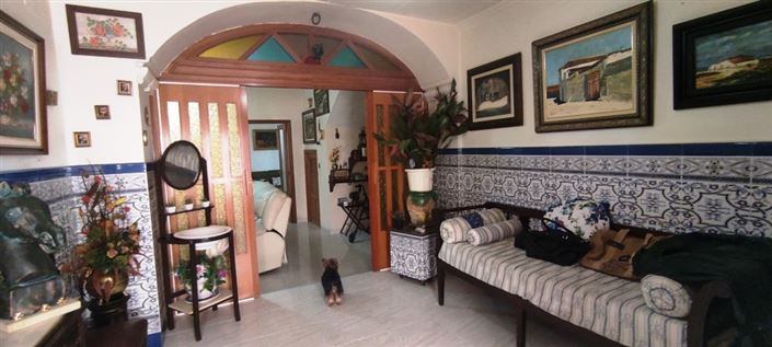 Image No.3-6 Bed Townhouse for sale