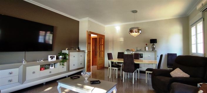 Image No.7-4 Bed Villa for sale