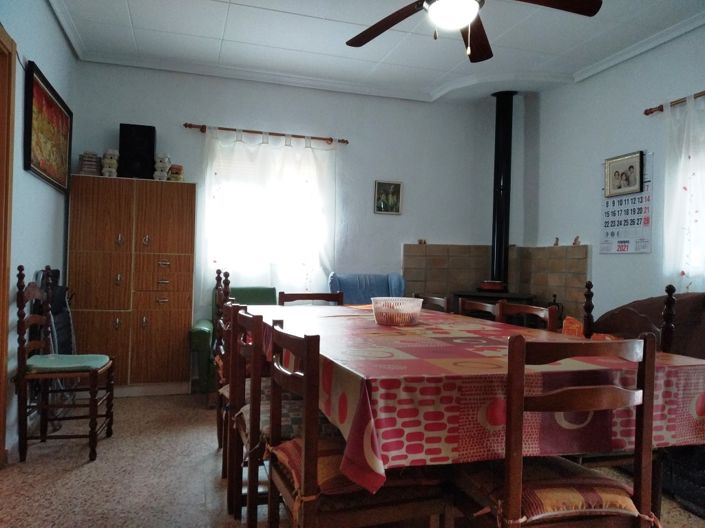 Image No.4-2 Bed Country House for sale