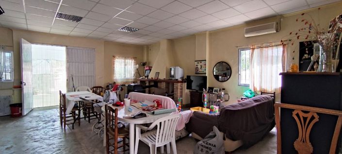 Image No.7-2 Bed Property for sale