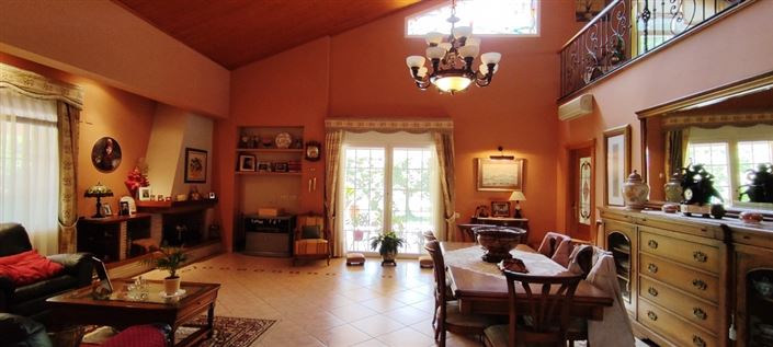 Image No.9-6 Bed Villa for sale