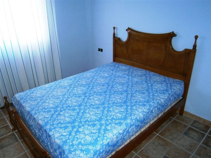 Image No.8-2 Bed Country House for sale