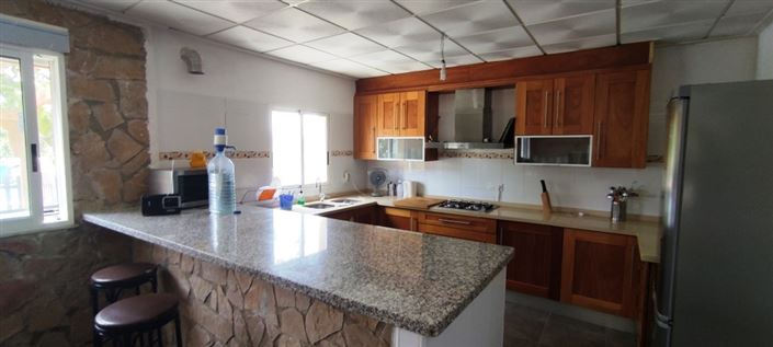 Image No.9-5 Bed Country House for sale