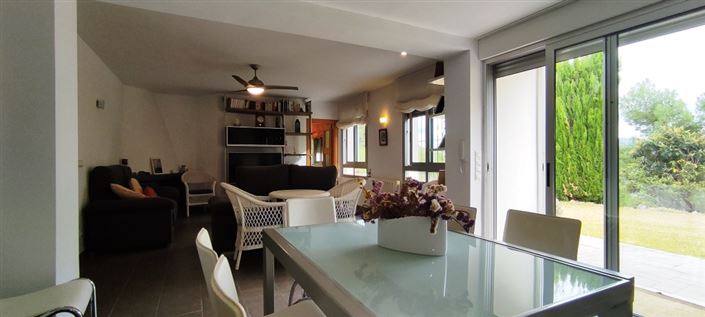 Image No.6-3 Bed Villa for sale