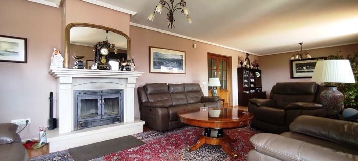 Image No.9-5 Bed Villa for sale