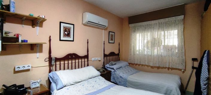 Image No.10-3 Bed Country House for sale