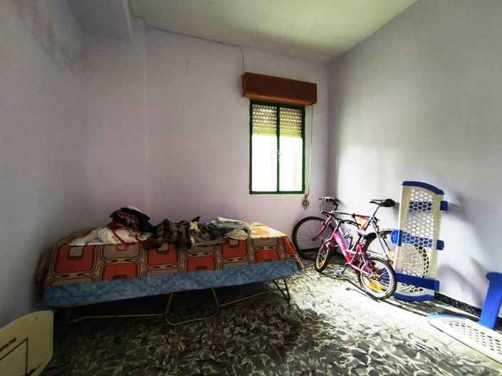 Image No.10-3 Bed Country House for sale