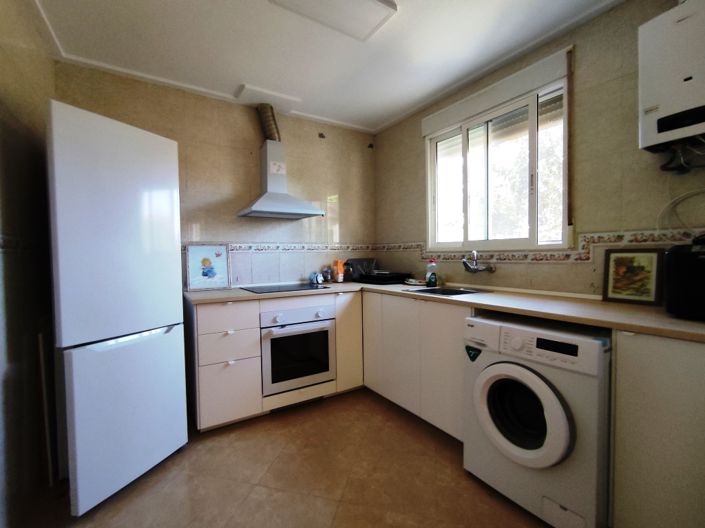 Image No.9-4 Bed Country House for sale