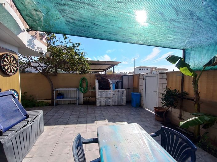 Image No.5-3 Bed Property for sale