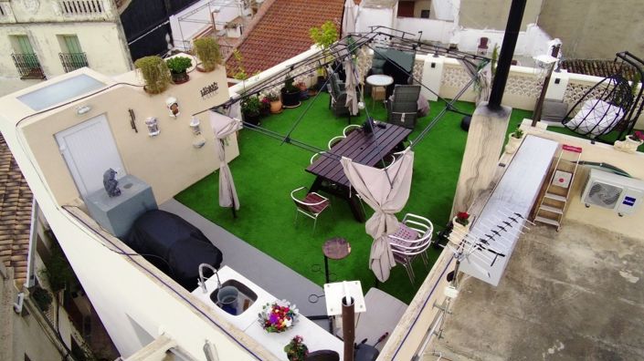 Image No.1-4 Bed Townhouse for sale