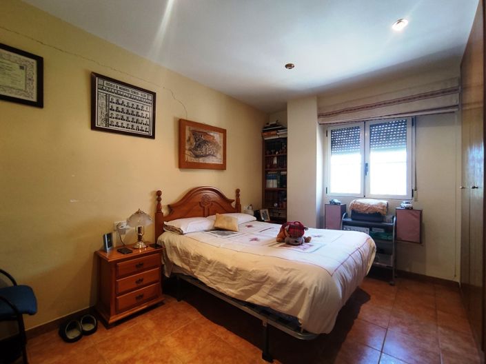 Image No.9-4 Bed Country House for sale