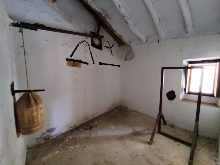 Image No.7-3 Bed Townhouse for sale