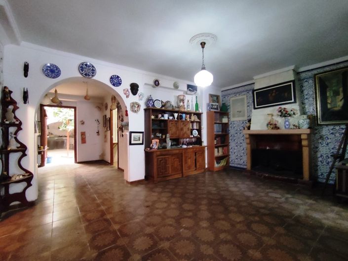 Image No.3-5 Bed Townhouse for sale