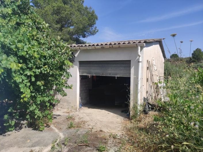 Image No.8-2 Bed Country House for sale