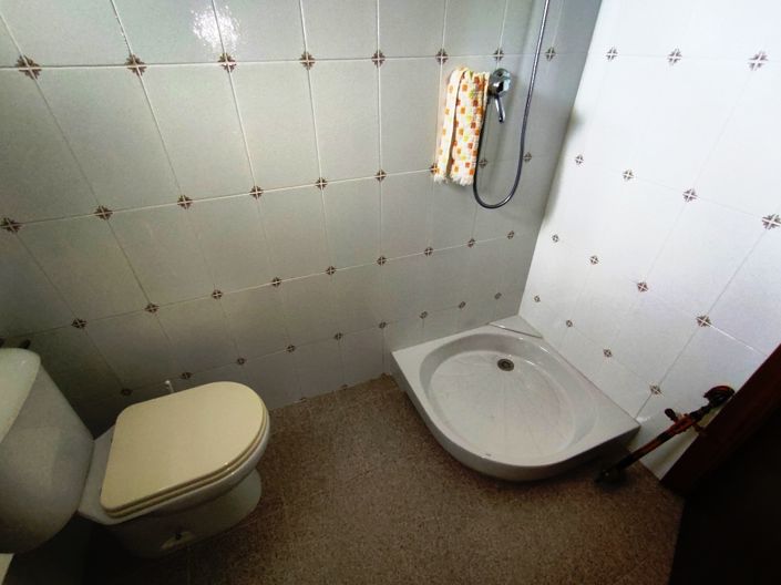 Image No.10-2 Bed Country House for sale