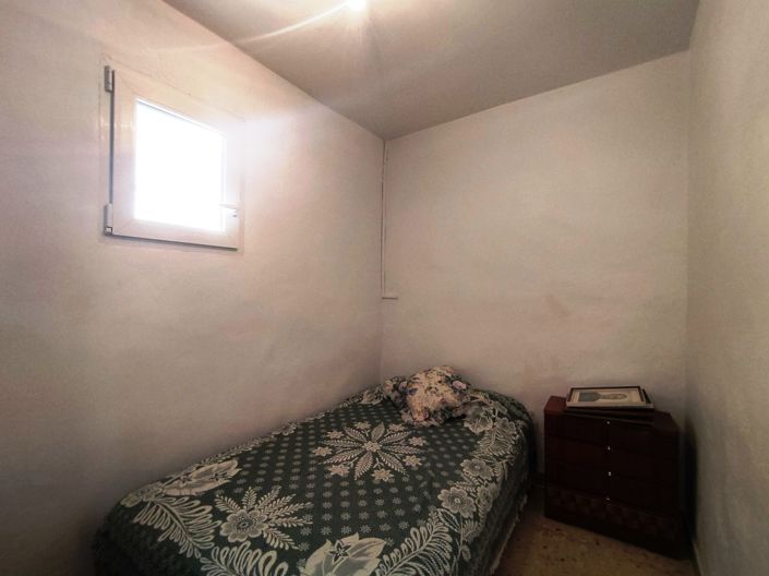 Image No.8-2 Bed Country House for sale