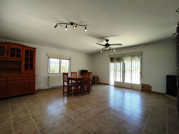 Image No.4-3 Bed Country House for sale