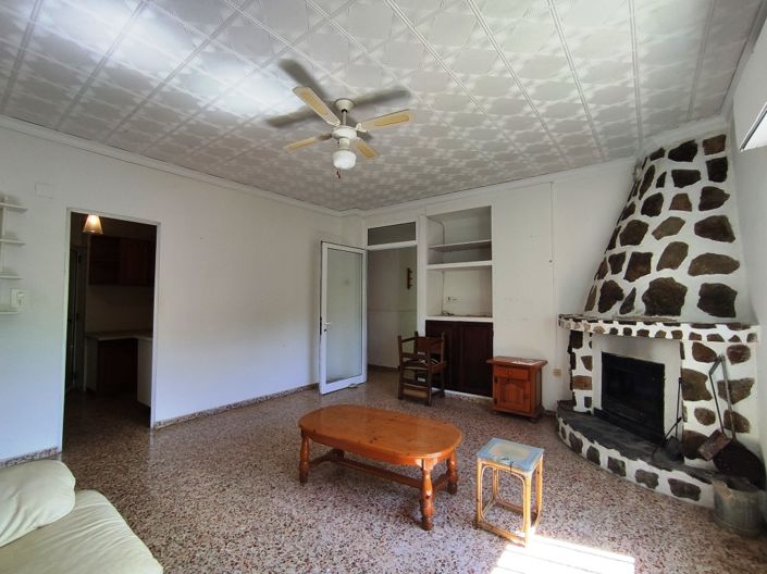 Image No.5-4 Bed Country House for sale